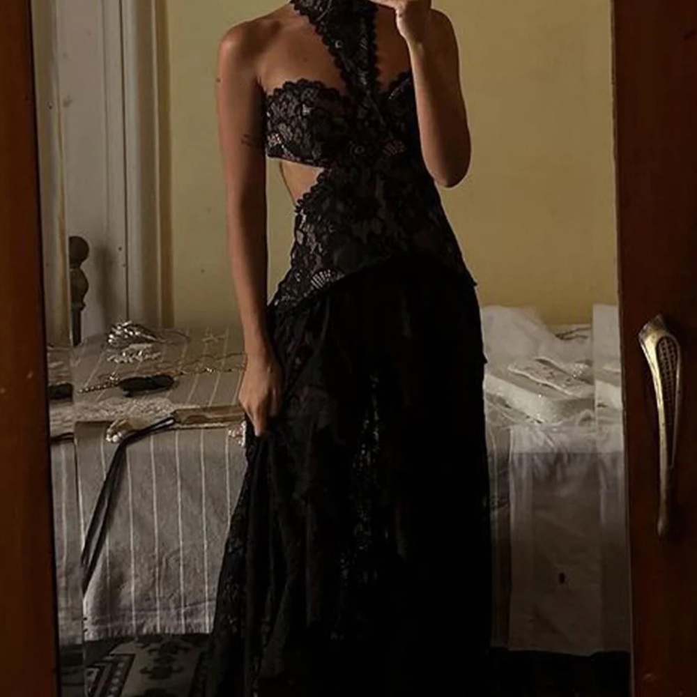 12th Tribe Princesa Dress in Black